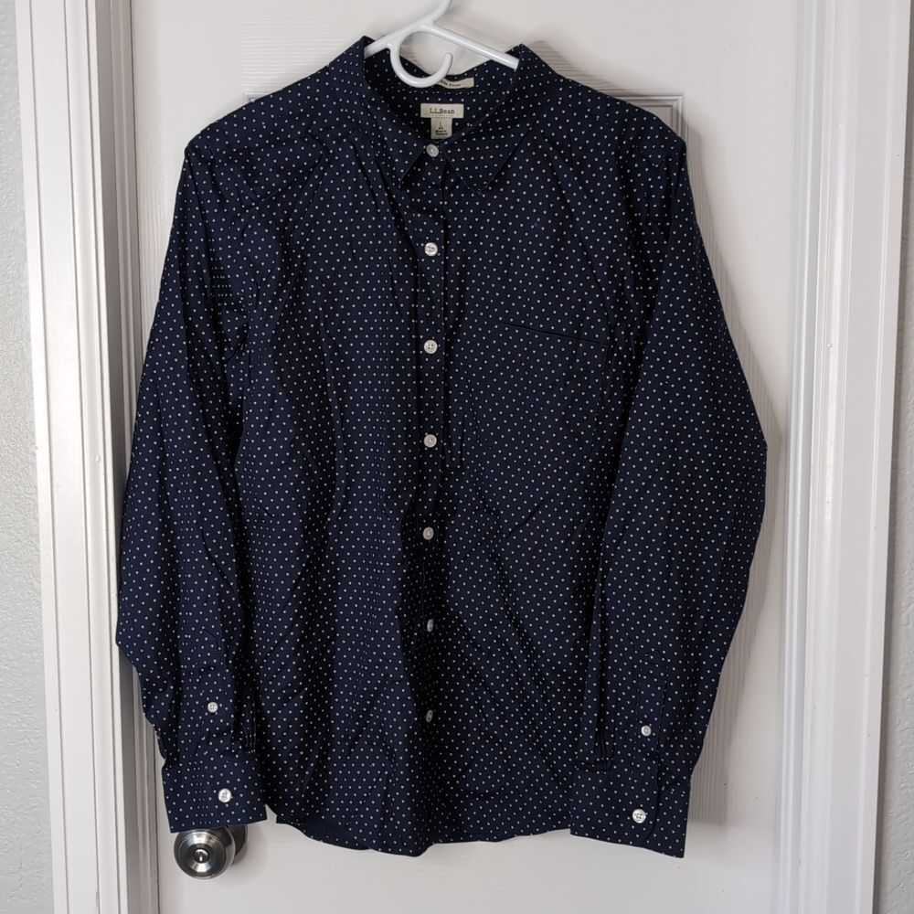 LL Bean wrinkle free button front shirt cotton size L